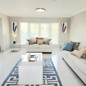 https://brand-new-luxurious-townhouse-in-negril.greaterantilleshotels.net