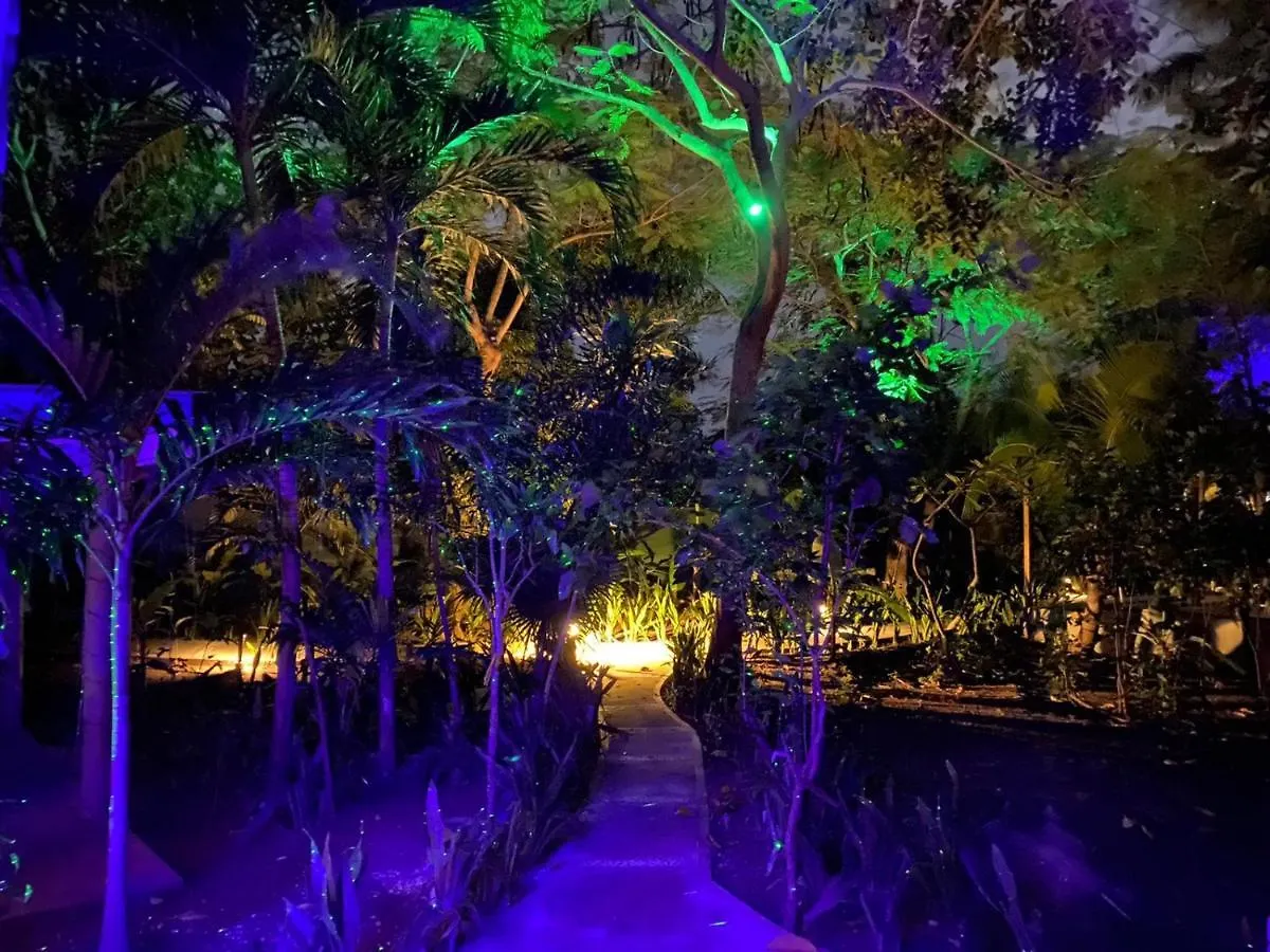 Lodge Villa Bak A Yaad Negril